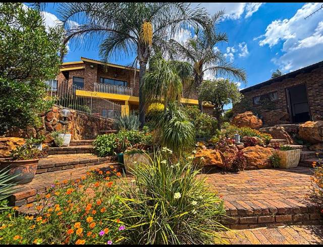 5 BEDROOM HOUSE FOR SALE IN RIDGEWAY